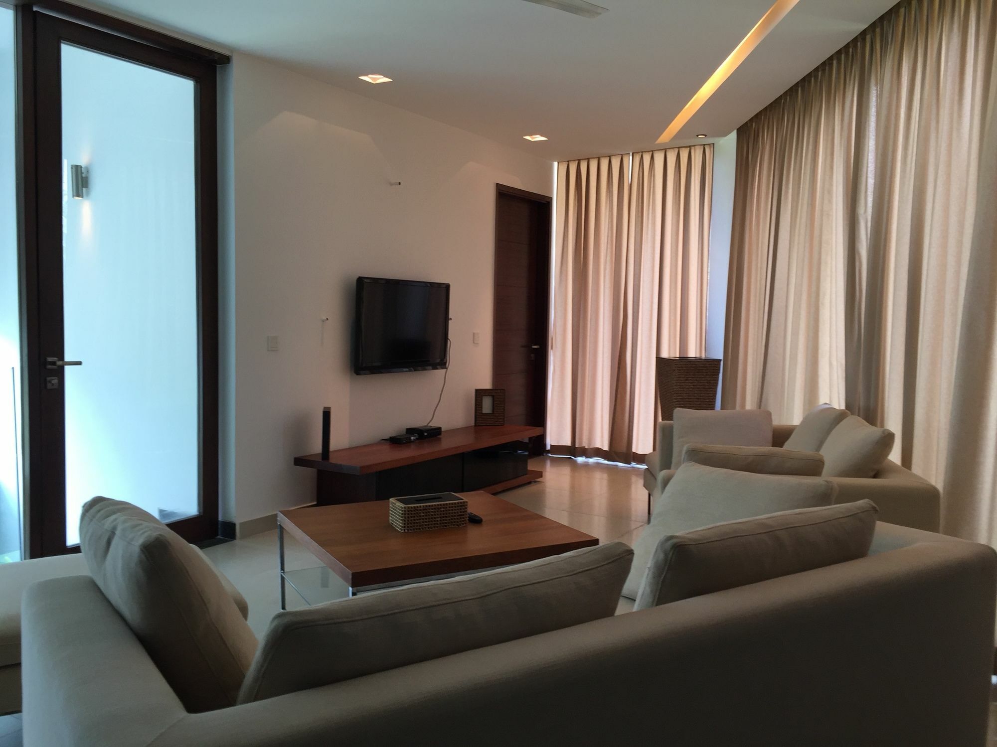 Hotel Calem Grove Candolim Zewnętrze zdjęcie